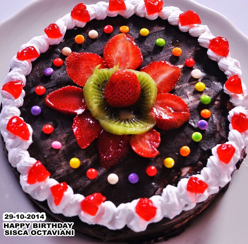 May's Kitchen CAKE ULTAH