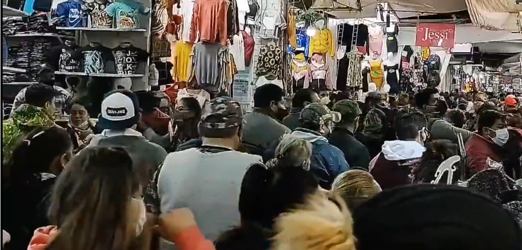 Teotihuacan en línea: VIDEO: Gente acude a mercado de Chiconcuac sin  medidas sanitarias