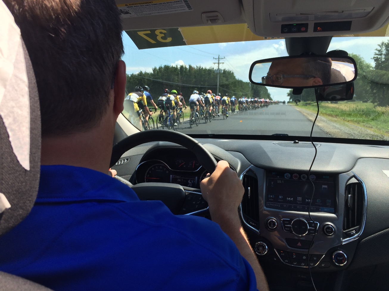 Le tour de l'abitibi... de la banquette arrière / from the backseat