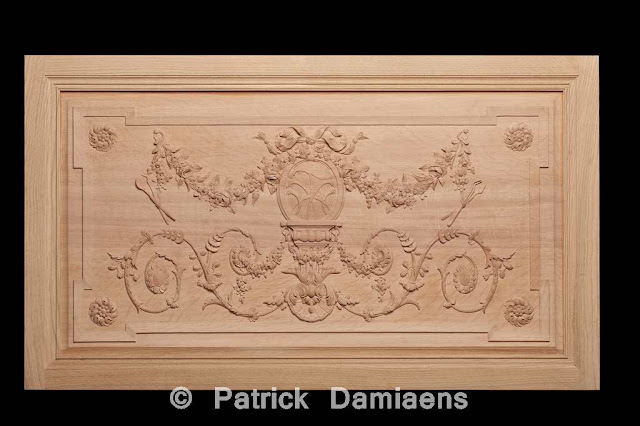 PATRICK DAMIAENS: ORNAMENTSCHNITZEREIEN | Wandvertäfelungen
