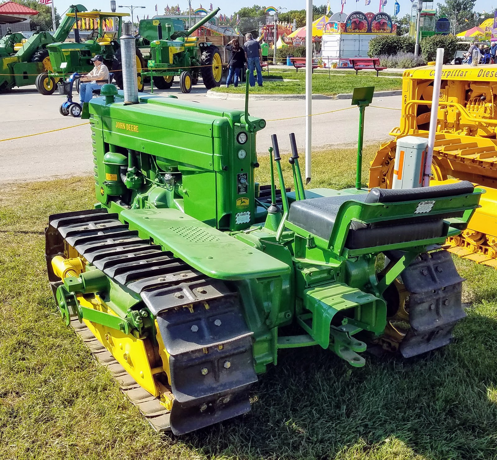 History and Culture by Bicycle Spencer, Iowa 2018 Clay County Fair, 1952 John Deere MC, 09/11/2018