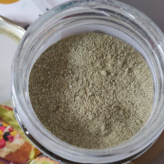 Raw Beauty Banana and Moringa Hair Mask Review