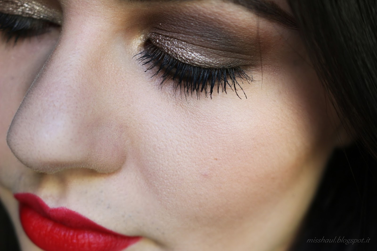 Il Rossetto Rosso Che Non Sta Bene A Tutte Ruby Woo Mac Misshaul