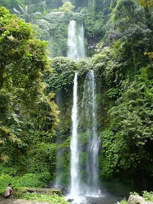 Visit Waterfall Sendang Gile after trekking Mount Rinjani