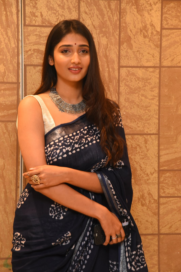 630px x 944px - Actress Priya Vadlamani Stills At College Movie Kumar Pre Release ...