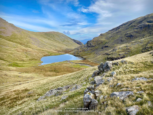 Scafell Pike walk routes height climbing corridor route, the best route up, Seathwaite, Elevation, Hotels, Campsites Lake District