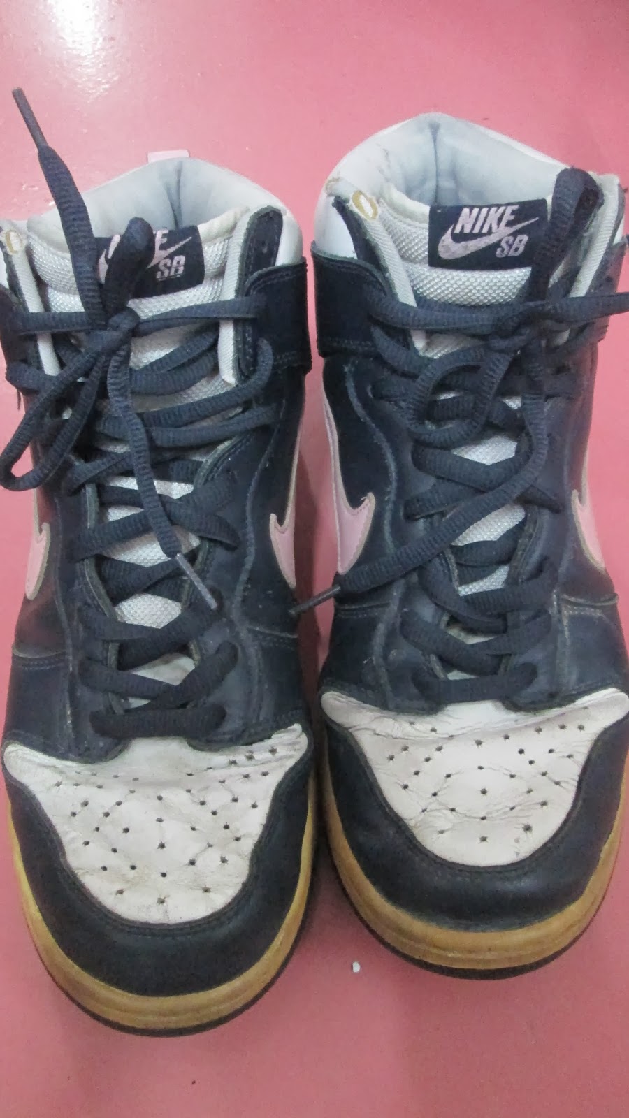 kasut nike spongebob