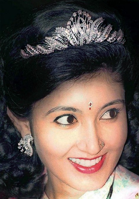 Tiara Mania Queen Komal Of Nepal S Diamond Tiara