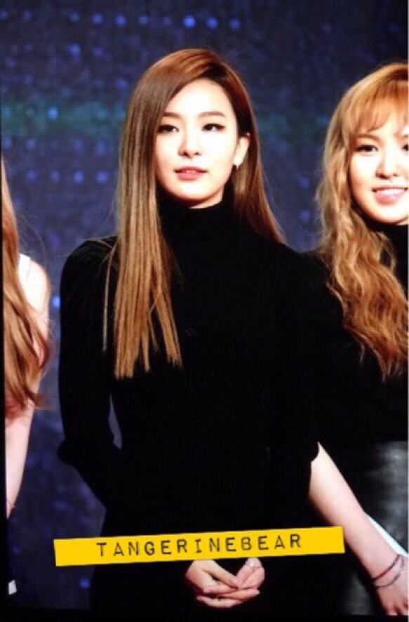 오늘자 멜뮤 갭 심한 슬기 아이린 | 인스티즈