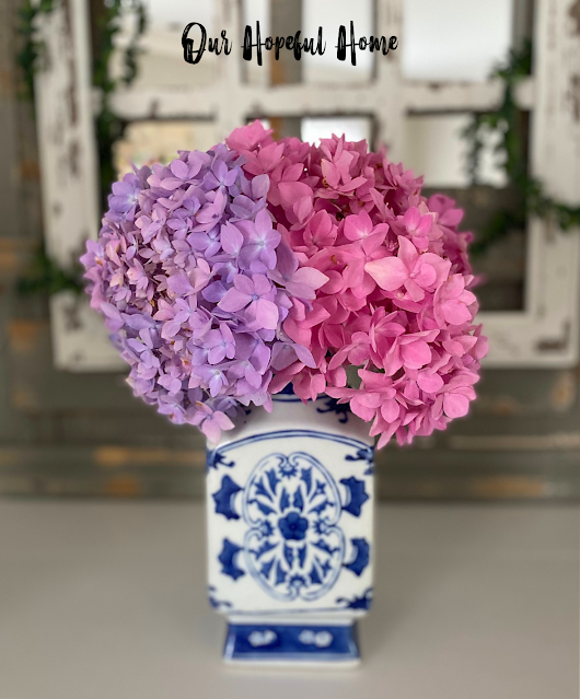 chinoiserie ginger jar filled with fresh hydrangeas