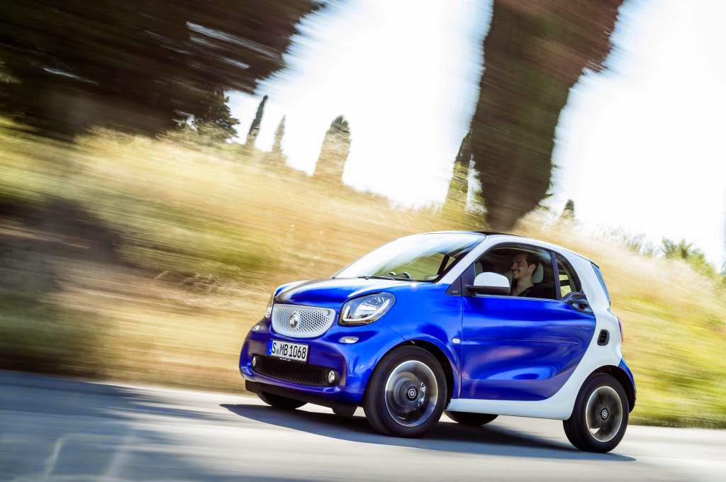 2016 Smart ForTwo driving