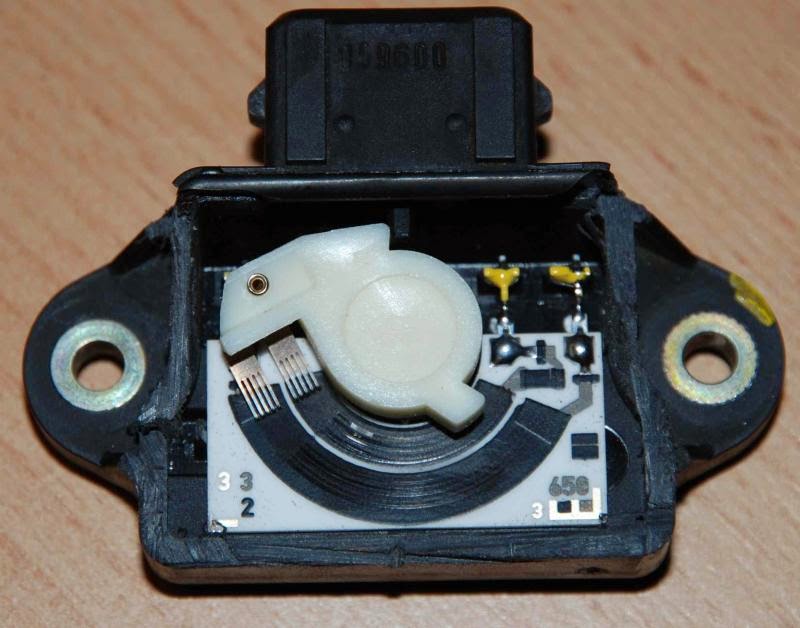 Capteur De Position De Papillon (Potentiomètre) Pour Moteurs 2.0 HDi/HDi/JTD - Réf. 1920AK/19209W