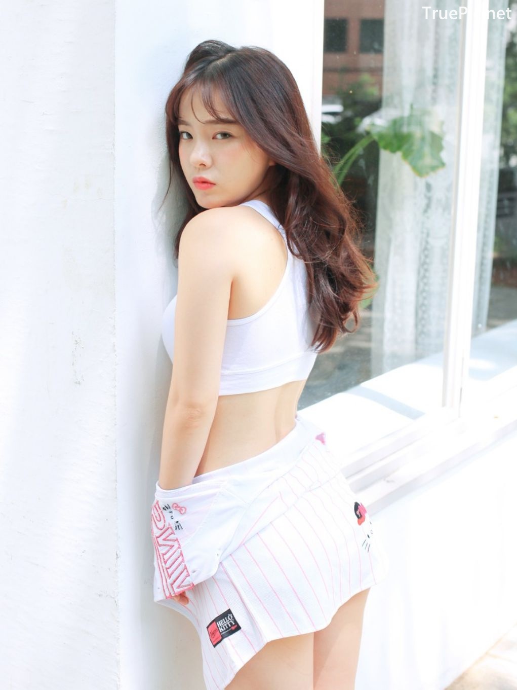 Image-Korean-Lingerie-Queen-Haneul-Model-Black-And-White-Fitness-Set-TruePic.net- Picture-13
