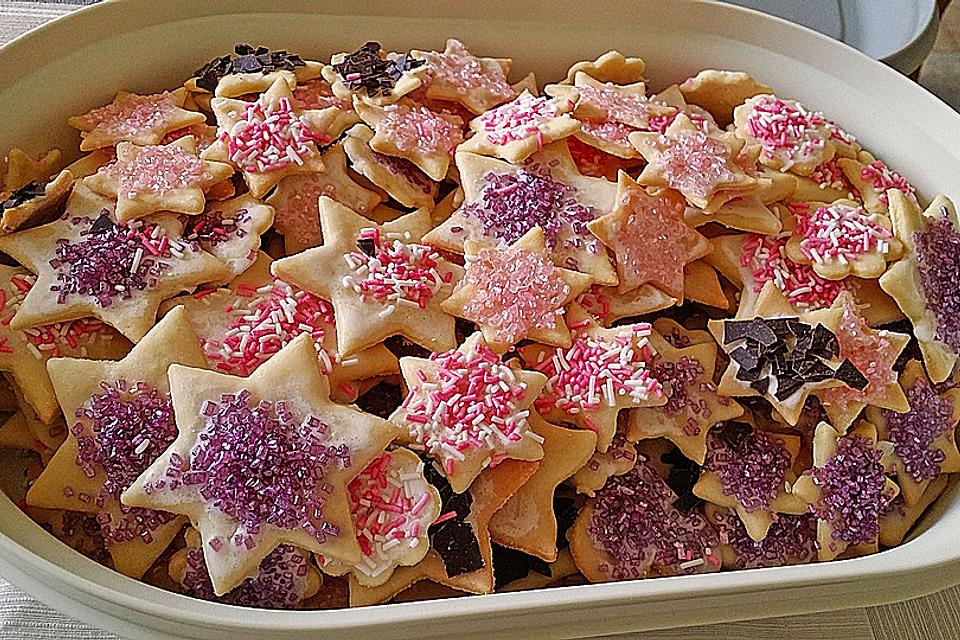 Butterplätzchen (Ideal für Kinder zum Ausstechen (und Verzieren), wenig ... Butterplätzchen (Ideal für Kinder zum Ausstechen (und Verzieren), wenig ...