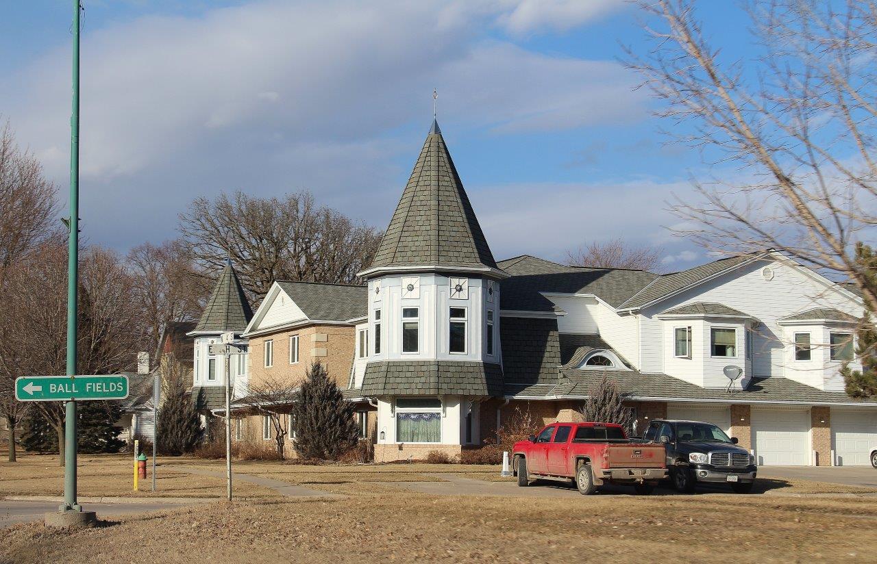 Sarah Lynn's Nature's Splendor Photos Drive to David City, Nebraska