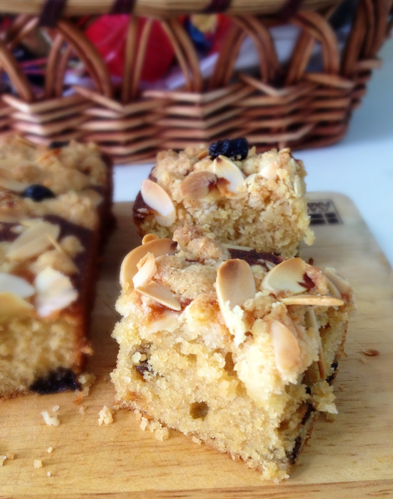 Raisin Streusel Cake