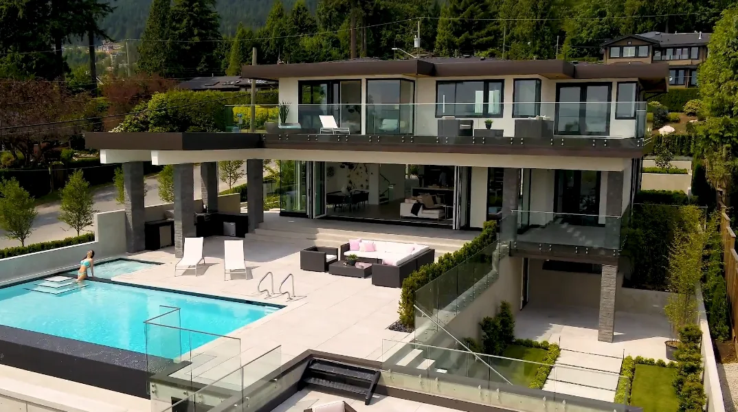 43 Interior Photos vs. 2592 Rosebery Ave, West Vancouver, BC Luxury Contemporary House Tour