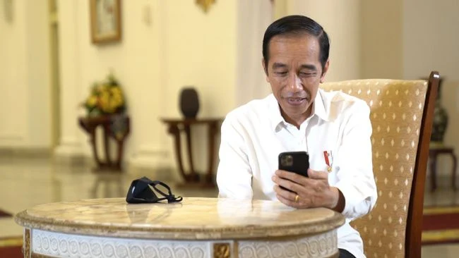 Jokowi-Ayo-Masyarakat-Harus-Aktif-Sampaikan-Kritik-dan-Masukan