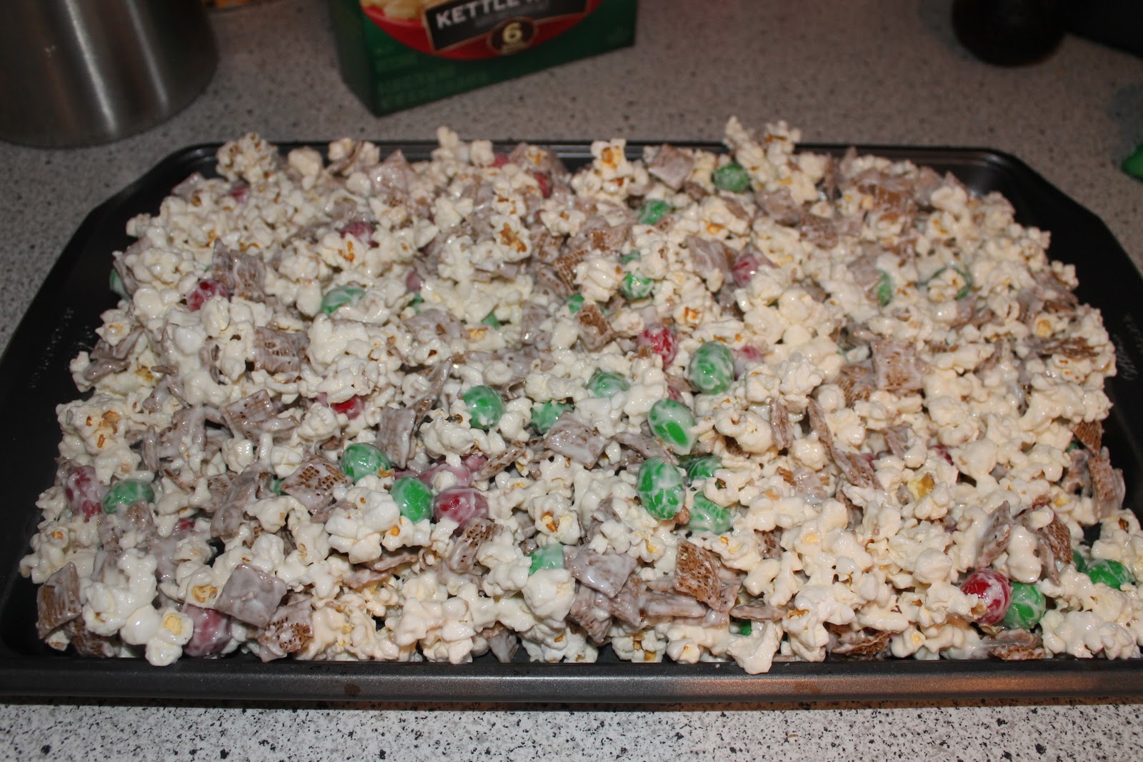 The Pink Dish Almond Bark Popcorn