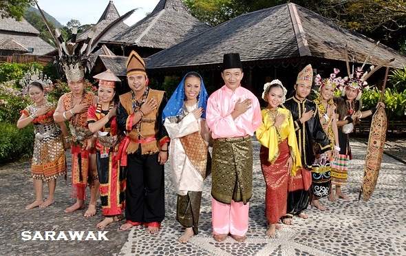 MASYARAKAT PERIBUMI DAN SUKU - KAUM DI NEGERI SARAWAK BUMI KENYALANG