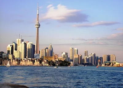 The Most Important Tourist Places in Canada Toronto