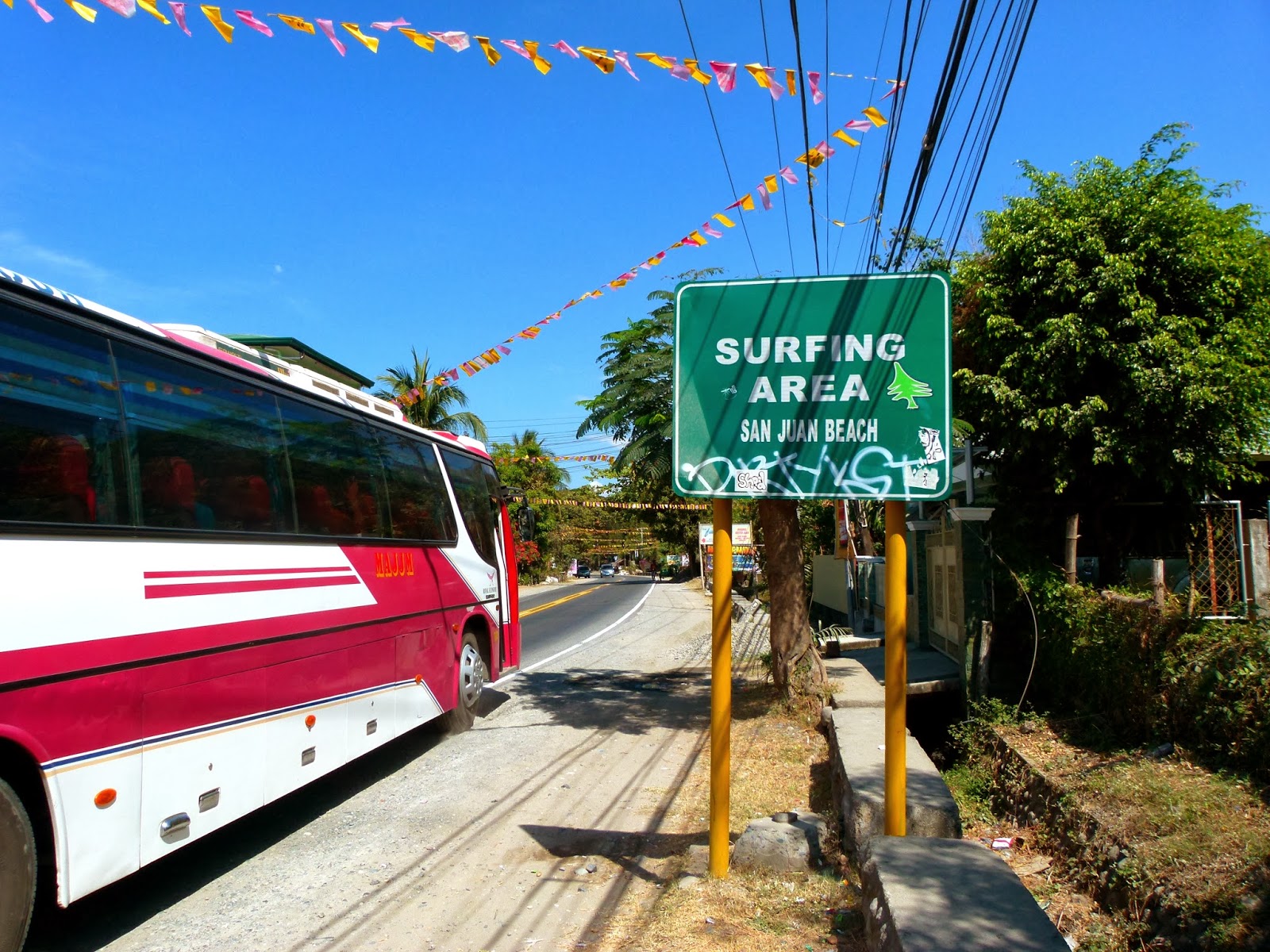 SURF EAT AND GET DRUNK AT SAN JUAN LA UNION Lakwatserong Tsinelas