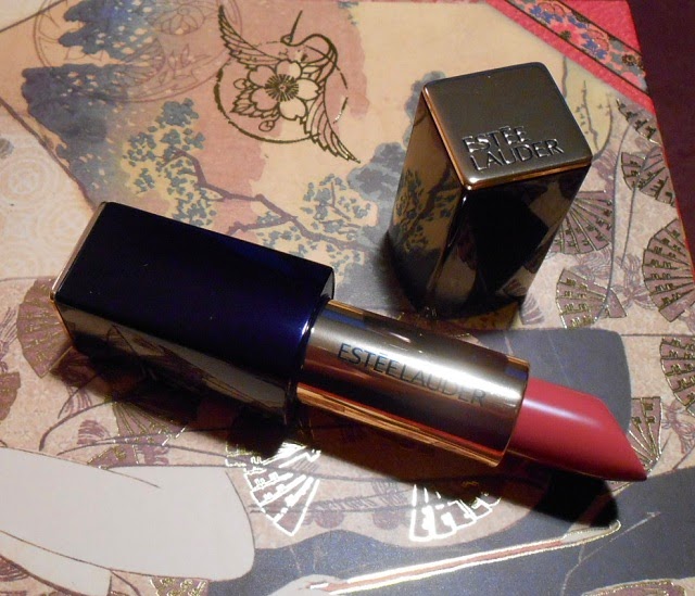 drrragon's beauty blog Estee Lauder Pure Color Envy Lipstick in 410