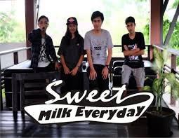Lirik Lyrics Lagu Sweet Milk Everyday - Malaikat Hidupmu