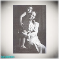 Η Γκέλυ Μαυροπούλου με τη μητέρα της Η Γκέλυ Μαυροπούλου με τη μητέρα της