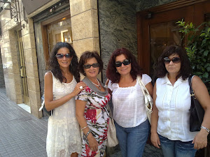 En Elche Con las jefas.