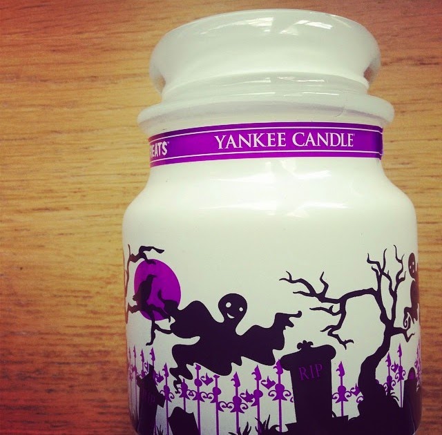 Halloween with Yankee Candle The Mini Mes and Me