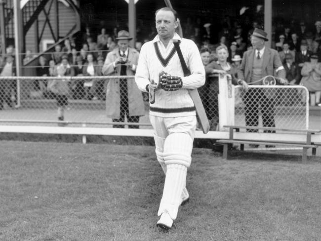 Top 10 Batting performances In Test Cricket History