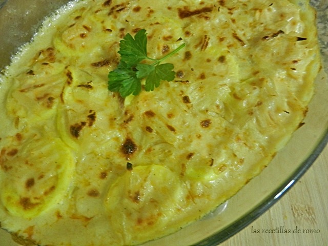 Huevos en salsa de cebolla