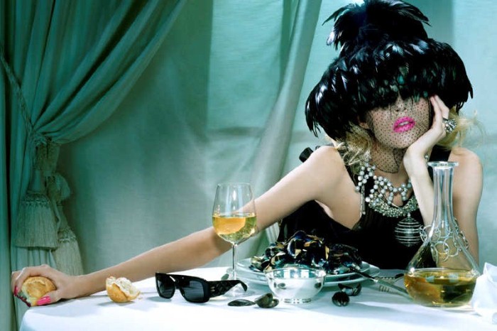 Необычные фотографии. Miles Aldridge 5