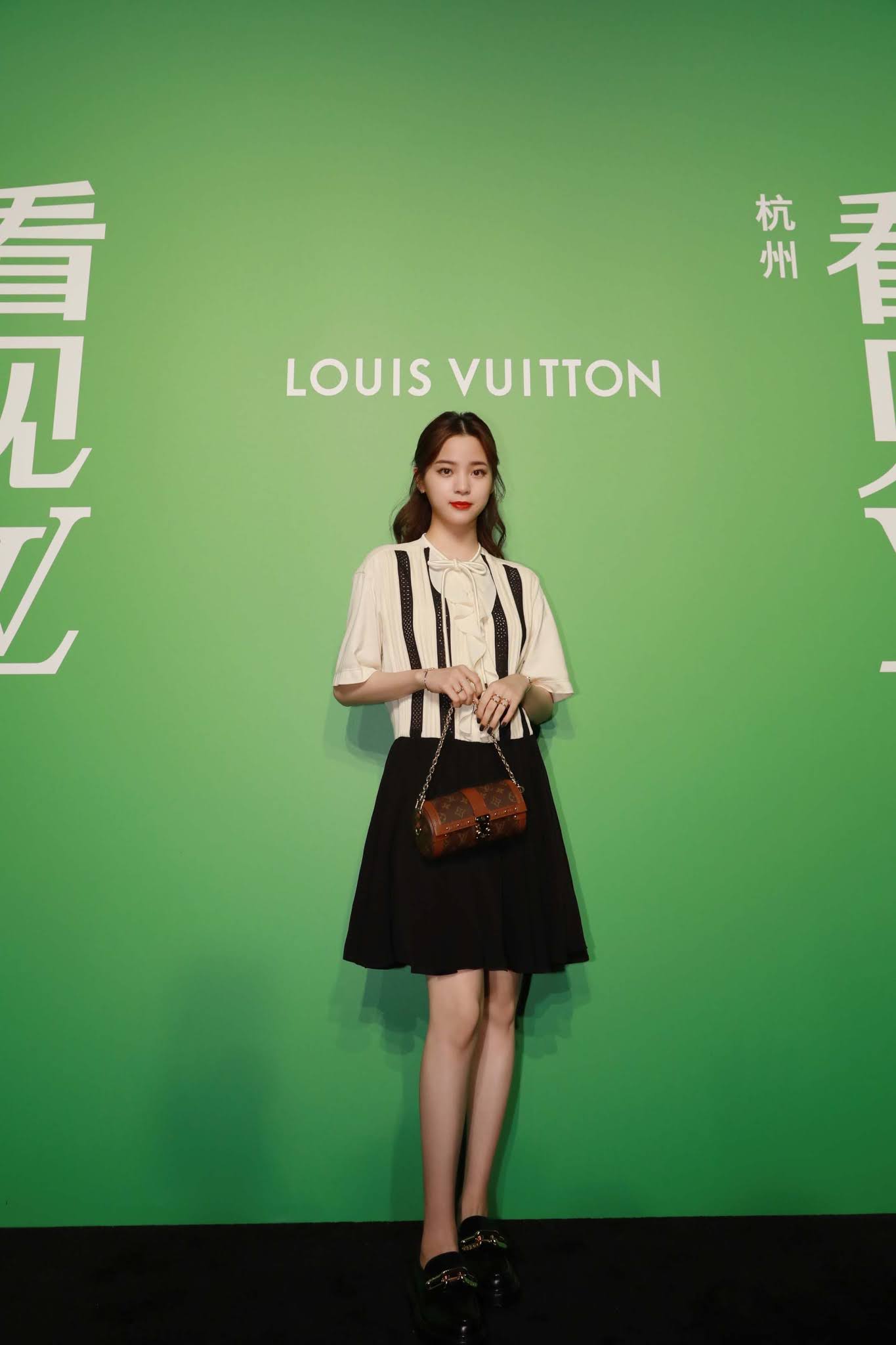 Nana Ouyang at brand event | China Entertainment News
