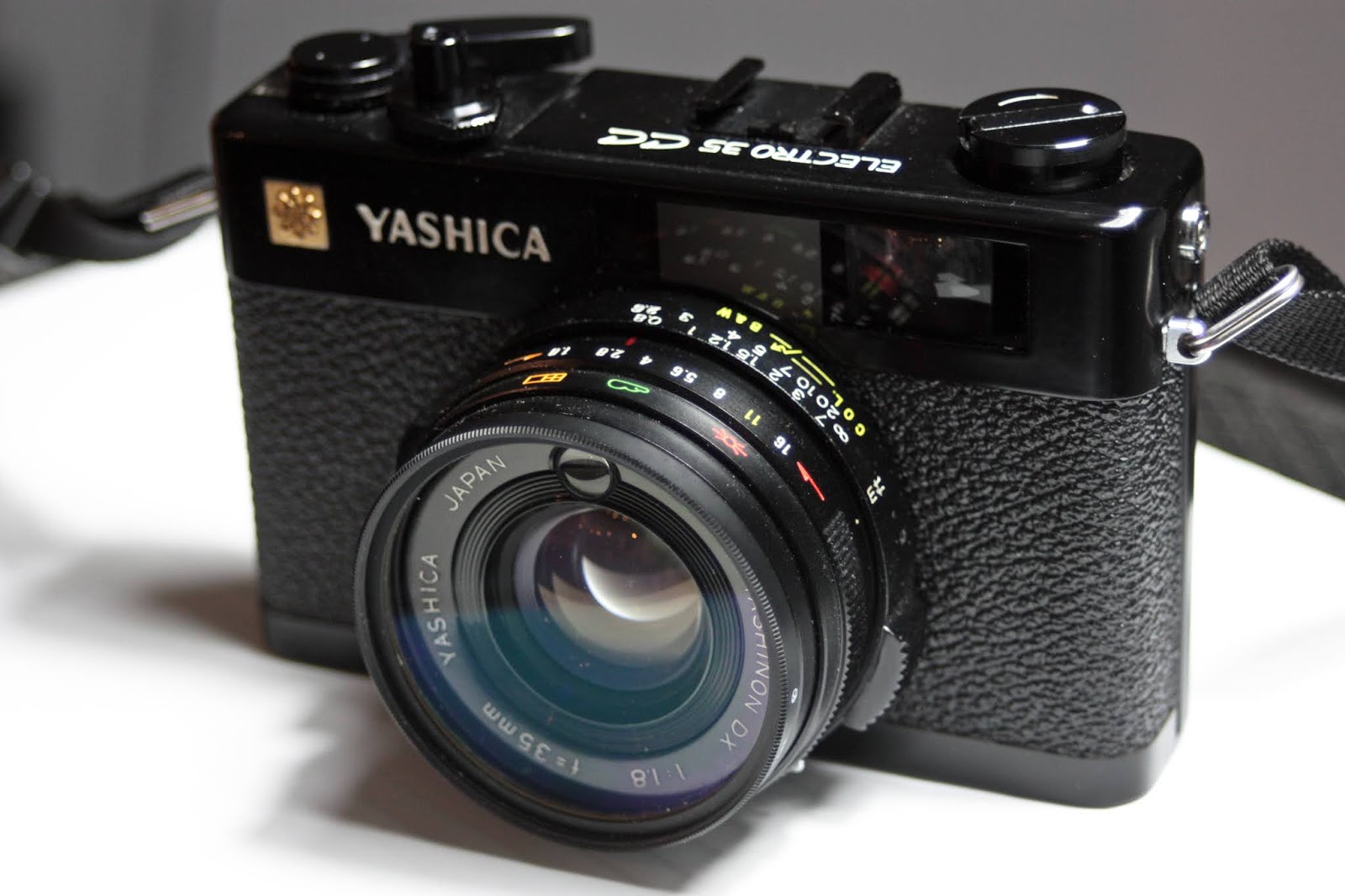 Random Camera Blog: The Yashica Electro 35 CC