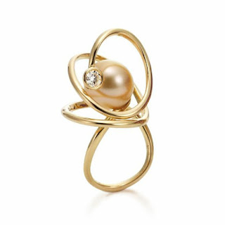 Pearl golden rings