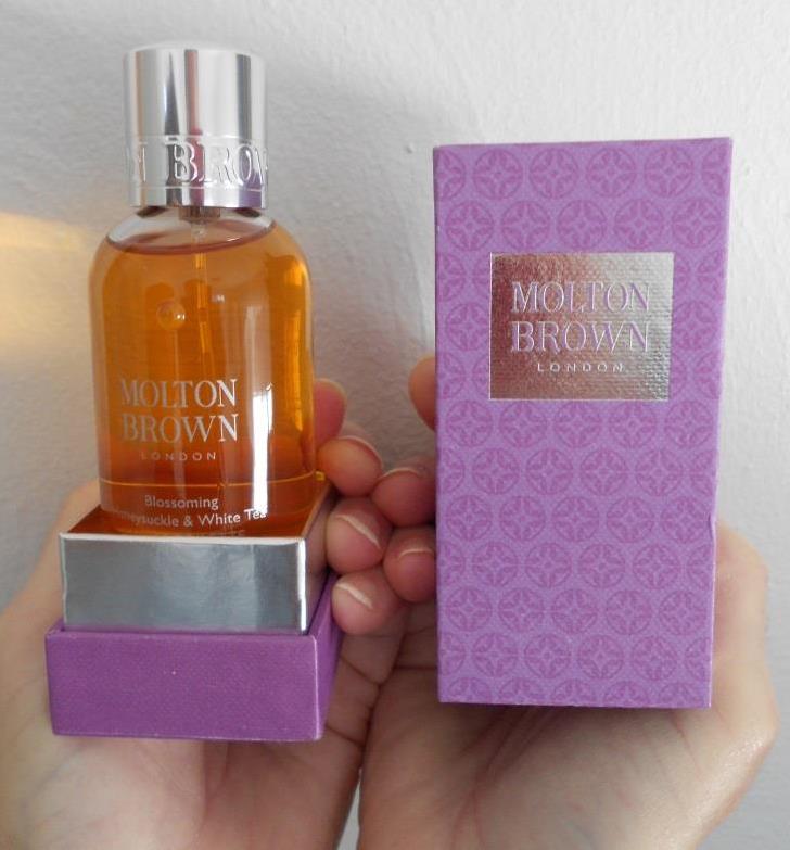 Molton Brown Blossoming Honeysuckle & White Tea Eau de Toilette Review