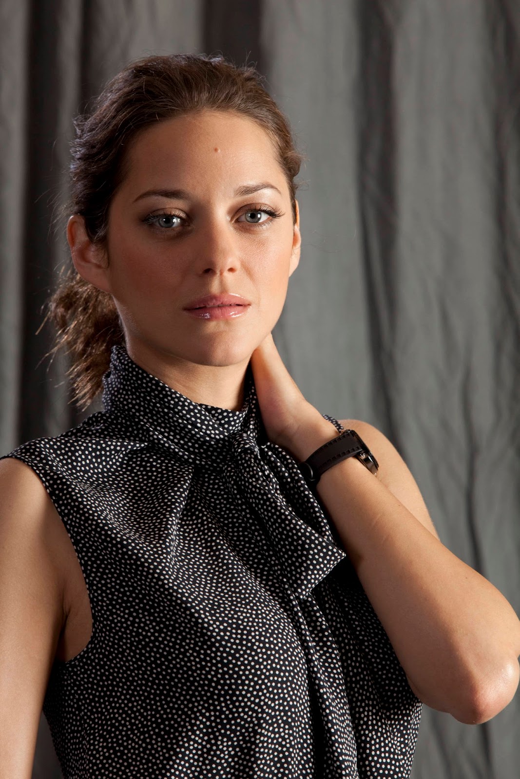 Best Marion Cotillard Hd Wallpapers And Bikini Hot Pics - TOP HD