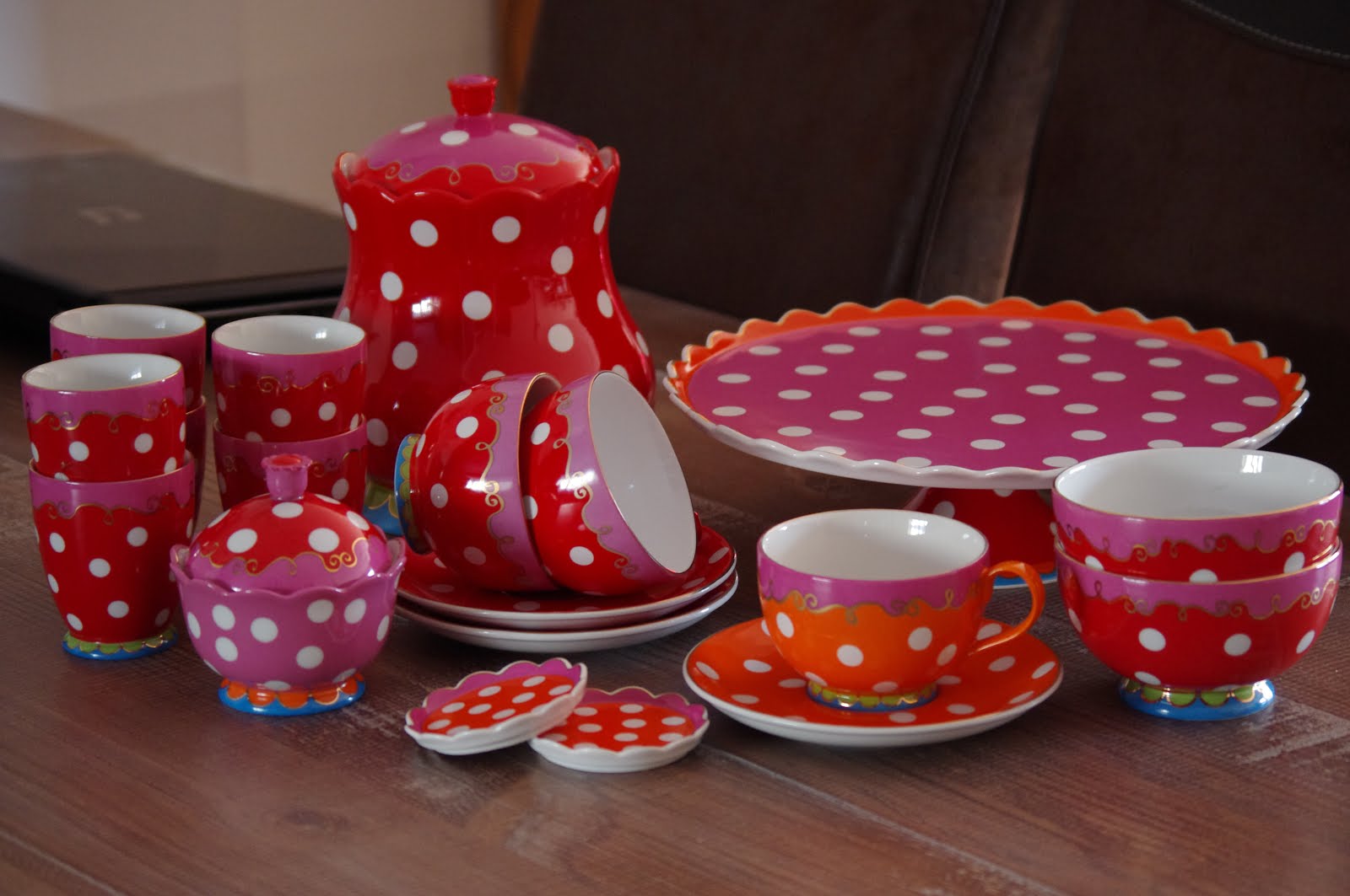 Creative Life What I Oilily servies