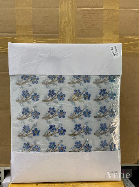 Pelekat hotfix sticker rhinestone DMC aplikasi tudung bawal fabrik pakaian 2 kuntum bunga bunga biru