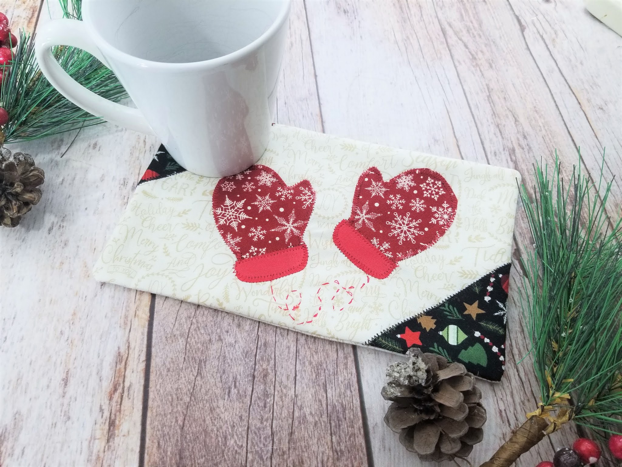 Sew Simple Home: Holiday Mug Rug Pattern for Christmas Crafts Sewing Summit