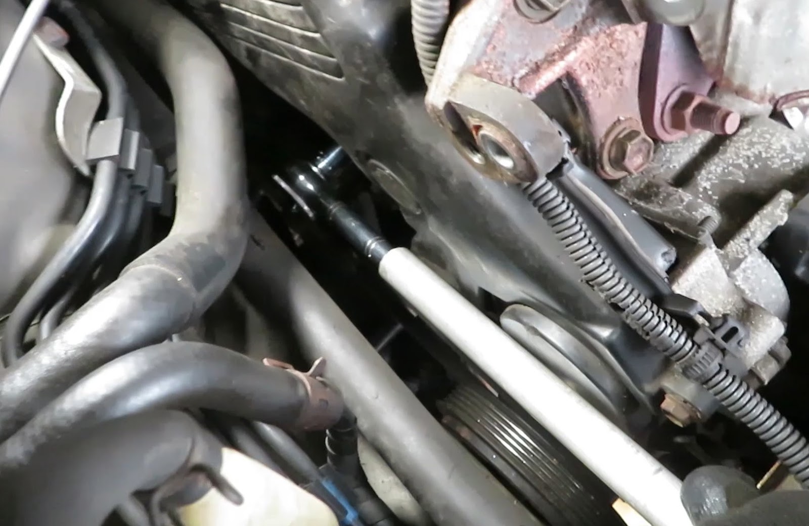 The Original Mechanic: How to Replace the Timing Belt 1997-2001 Toyota