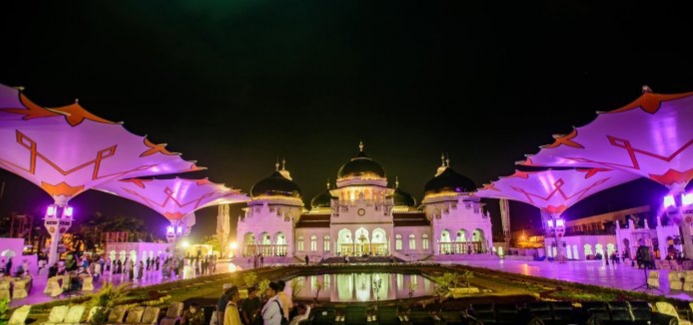 Payung Raksasa Asia