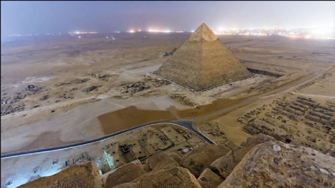 معلومات عن الاهرامات