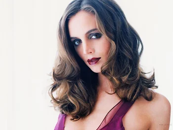 eliza dushku