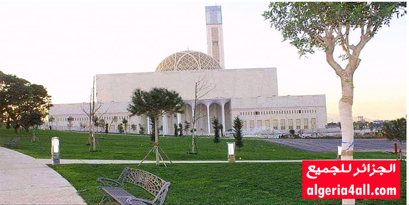  صوت الآذان بالمسجد الأعظم بالعاصمة لأول مرة,رفع الأذان لأول مرة بمسجد الجزائر الأعظم ( فيديو ).