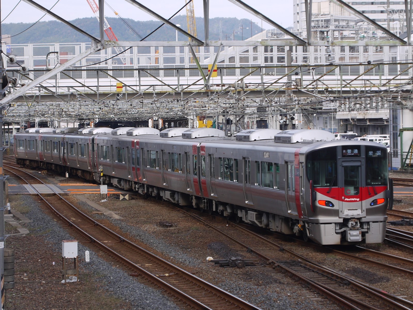 デルタの南の路面電車日記: 呉線80周年からの