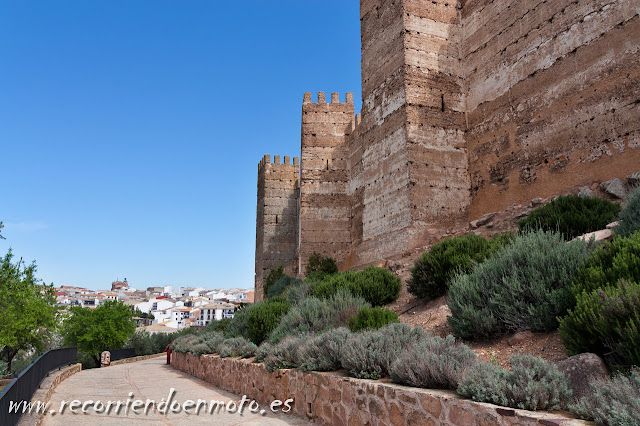 Castillo de Burgalimar, Baños de la Encina