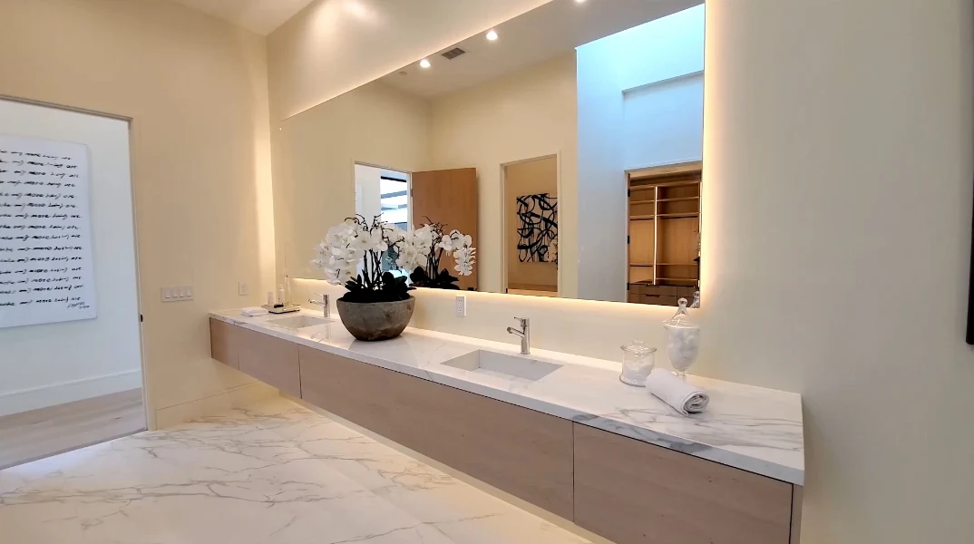 77 Interior Photos vs. 410 Doheny Rd, Beverly Hills, CA Ultra Luxury Contemporary House Tour